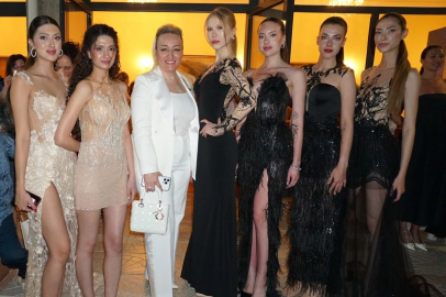 Bulgaristan Ankara Büyükelçiliğinde muhteşem bir defile