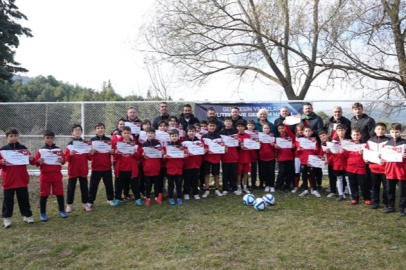 Denizli’de geleceğin yıldızları futbol kampında buluştu