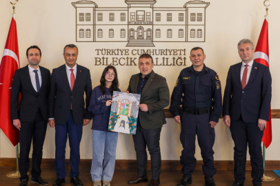 Bilecik’te küçük ressam büyük başarıya imza attı
