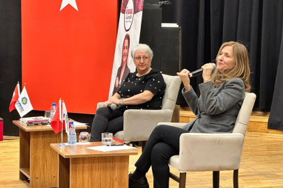 İstanbul Bakırköy'de&nbsp;Müge İplikçi söyleşisi
