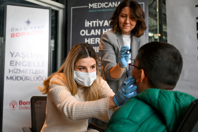 İzmir Bornova’da işitme engelli öğrencilere&nbsp;diş taraması