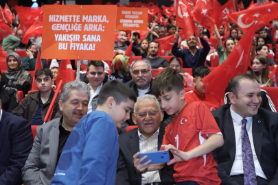 Memduh Büyükkılıç'tan 'Çanakkale ruhu' vurgusu