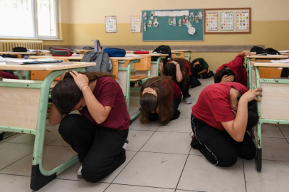 Bursa Osmangazi okullarda afet bilinci eğitimi