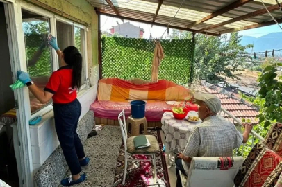 Denizli Büyükşehir evde bakım ve sağlık hizmetiyle yüzleri güldürüyor