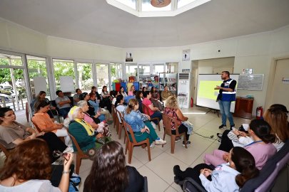 İzmir Efes Selçuklu kadınlara sağlık eğitimi