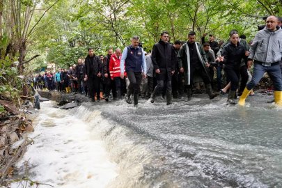 Bakan Kurum’dan Ayazağa’da sel açıklaması... Önce afetin izlerini kaldıracağız