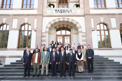 Konya'da uluslararası genç yazarlardan Başkan Altay'a ziyaret